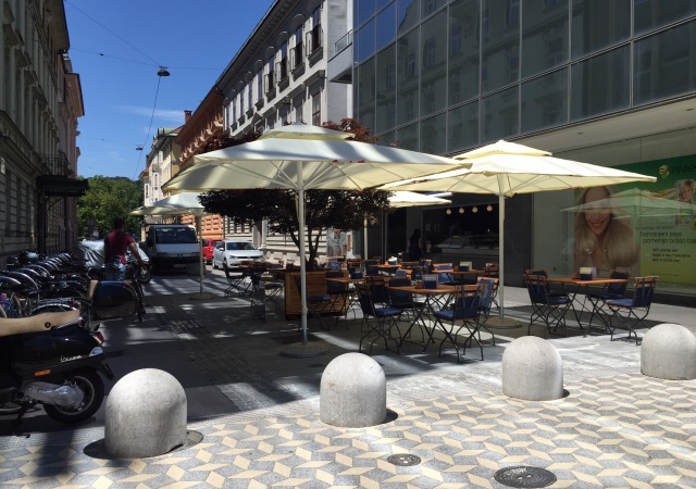 Baštenske ugostiteljske stolice LON - Ljubljana